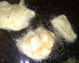 A picture of step 7 of Sig's Deep-fried Bananas in Almond Batter.