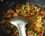A picture of step 2 of Makhana Poha.