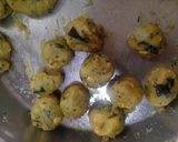 A picture of step 4 of Cheese Potato Vada.