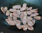蒜苗炒香腸的食譜步驟2照片