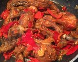 Foto langkah ke 5 dari resep Ayam goreng balado.
