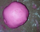 A picture of step 6 of Red velvet fondant cake.