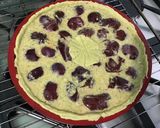 Une image de l'étape 14 de Tarte aux prunes crème de pistache.