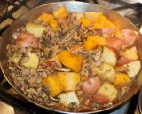 Foto del paso 2 de la receta: CHARQUICÁN DE CHANCHO CON CHAMPIÑONES. JON STYLE