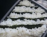 A picture of step 5 of Easy Striped Bento with Flavoured Nori Seaweed.