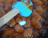A picture of step 2 of Til Gud Laddoo (Sesame and jaggery Laddoo).