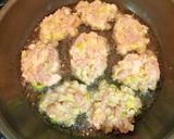 A picture of step 7 of Easy Pan-Fried Chicken Breast and Japanese Leek.
