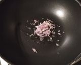 Une image de l'étape 1 de Risotto au pesto rosso.