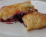 A picture of step 4 of Camembert Cheese And Blueberry Puff Pastry.