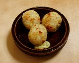 A picture of step 9 of Hanpen Burgers.