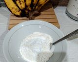 Foto langkah ke 1 dari resep Pisang Goreng.