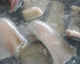 A picture of step 4 of How to Prepare Amberjack.