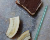 Une image de l'étape 1 de Tartine chocolat banane fantôme 👻.