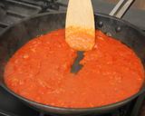 Olívás-szardellás spagetti recept fázis 3 fotója
