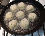 Foto del paso 6 de la receta: Croquetas de papas con sorpresa sin tacc