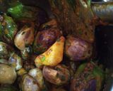 રીંગણા નું શાક (Rigan Shaak Recipe in Gujarati) રેસીપી સ્ટેપ1ફોટો
