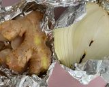 Hình bước làm 1 của món Phở gà đùi