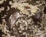 A picture of step 1 of Spanish rice.