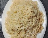 Foto langkah ke 1 dari resep Bihun goreng Sederhana.