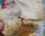 Foto langkah ke 4 dari resep Roti isi sosis - resep roti tanpa telur.