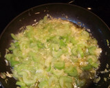 A picture of step 3 of Apple Cranberry Stuffing.