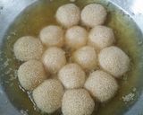 Foto langkah ke 8 dari resep Onde-onde (lembut di dalam garing di luar).