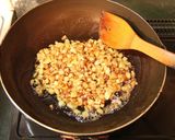 A picture of step 4 of Easy Yogurt Keema Curry.