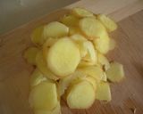 A picture of step 2 of This Honey and Ginger Will Warm You Up.