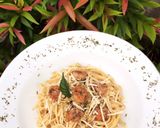 Foto langkah ke 8 dari resep Creamy Shrimp Alfredo Pasta.