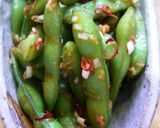 A picture of step 5 of Chinese-Style Spicy Edamame.