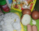 Foto langkah ke 1 dari resep Bola Nasi Sosis.