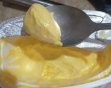 A picture of step 5 of French omelette.
