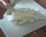A picture of step 1 of Dad's Spag Bol.