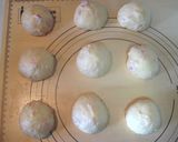 A picture of step 4 of Chunky Bacon and Onion Cheese Bread.