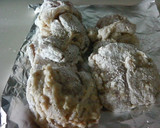 A picture of step 3 of Deep-fried Soy Sauce and Garlic Chicken Thigh Marinated in Yogurt.