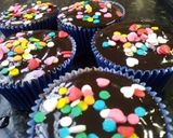 A picture of step 7 of Rainbow Cupcake.
