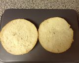 A picture of step 1 of Cheesie Chicken Delishisness Sandwich.