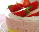 A picture of step 6 of Easy! Strawberry Mousse Cake.