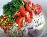 A picture of step 2 of Kanya's Spicy Pork Salad with Lemongrass and Mints.