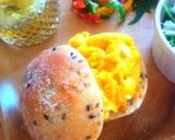 A picture of step 5 of Everyday Soft Sesame Bread.