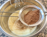 Foto del paso 5 de la receta: Pastel de chocolate con almíbar “sin gluten “