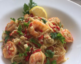 Foto langkah ke 5 dari resep Spicy Shrimp Aglio e Olio Pasta.
