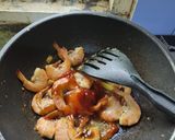 Foto langkah ke 4 dari resep Udang Cumi Saos Padang Sedap Mantap.