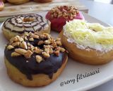 Foto langkah ke 6 dari resep Donat Maizena.