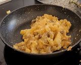 Foto del paso 8 de la receta: Patatas revolconas con salteado de setas de chopo