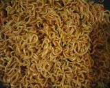 Foto langkah ke 4 dari resep Mie Pedas Tumis.
