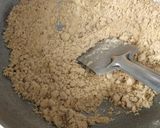 आटे का हलवा (aate ka halwa recipe in Hindi) रेसिपी चरण 2 फोटो