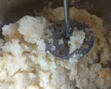 A picture of step 1 of Red Enchiladas.