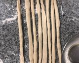 Foto del paso 3 de la receta: Pretzels con salchicha
