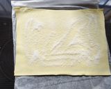 Foto del paso 2 de la receta: Palmeritas bañadas en chocolate